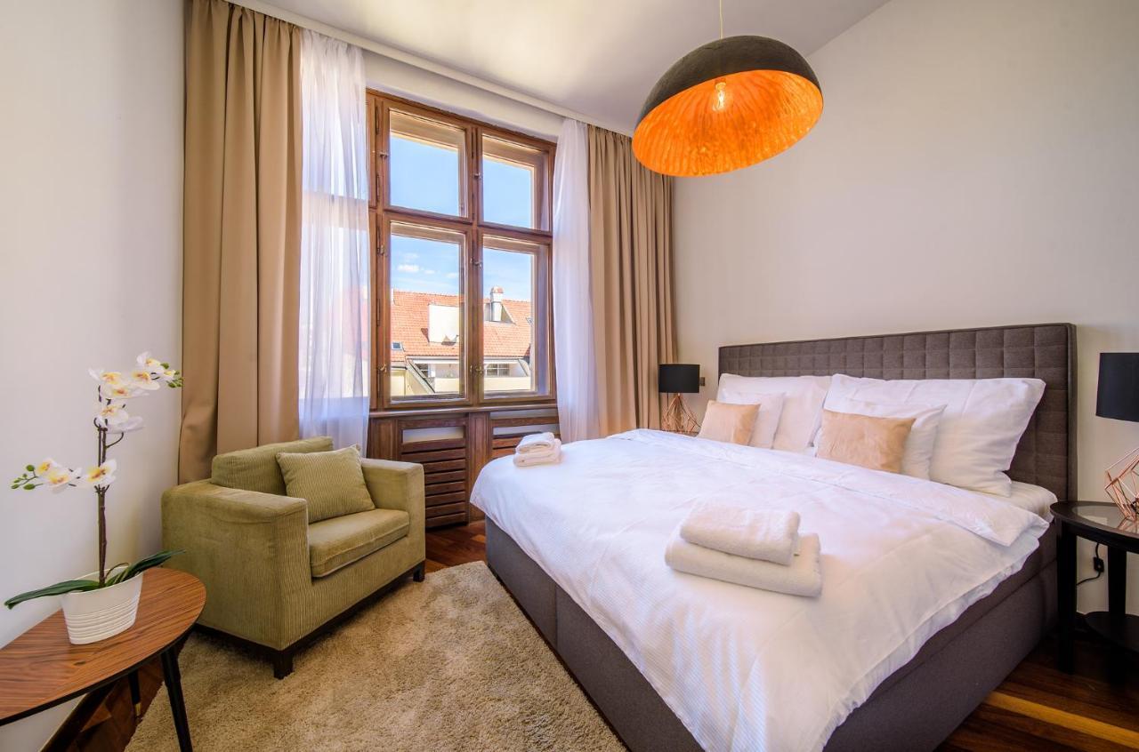 Triplex Kings In Old Town Apartment Prag